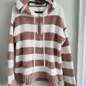 Chenille tunic hoodie size small